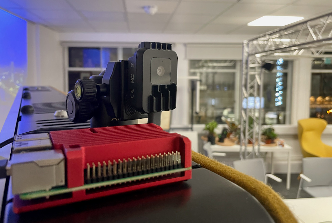 Computer Vision and Project Planning in a Construction Site