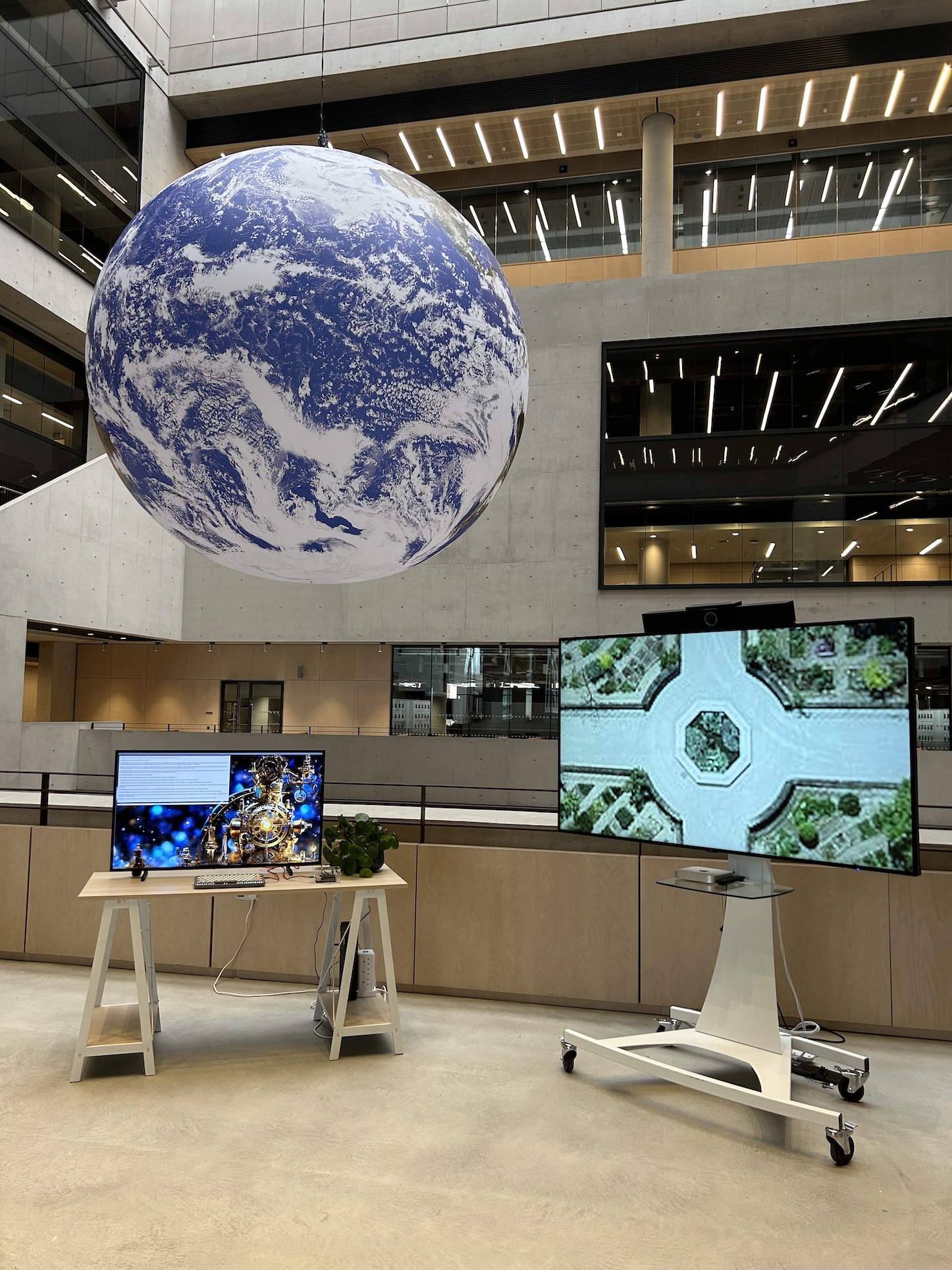 Tellus Mater: An AI That Thinks it's Mother Earth